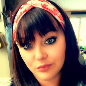 Meet your Posher, Jillian